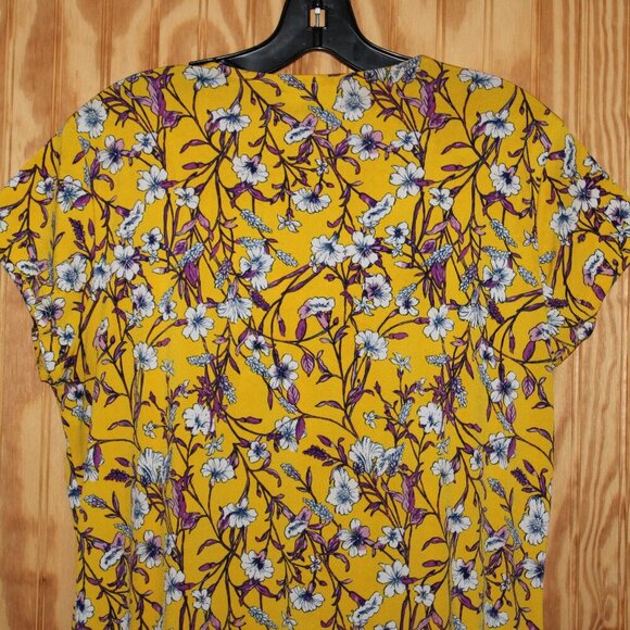 Liz Claiborne Career Blouse - Size L - Polyester Blend - Picture 8 of 9